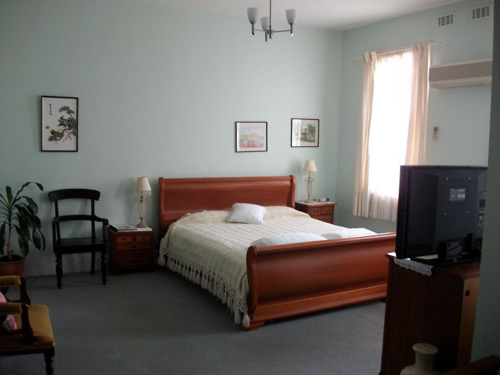 Stella's Dromana Hotel Rum bild